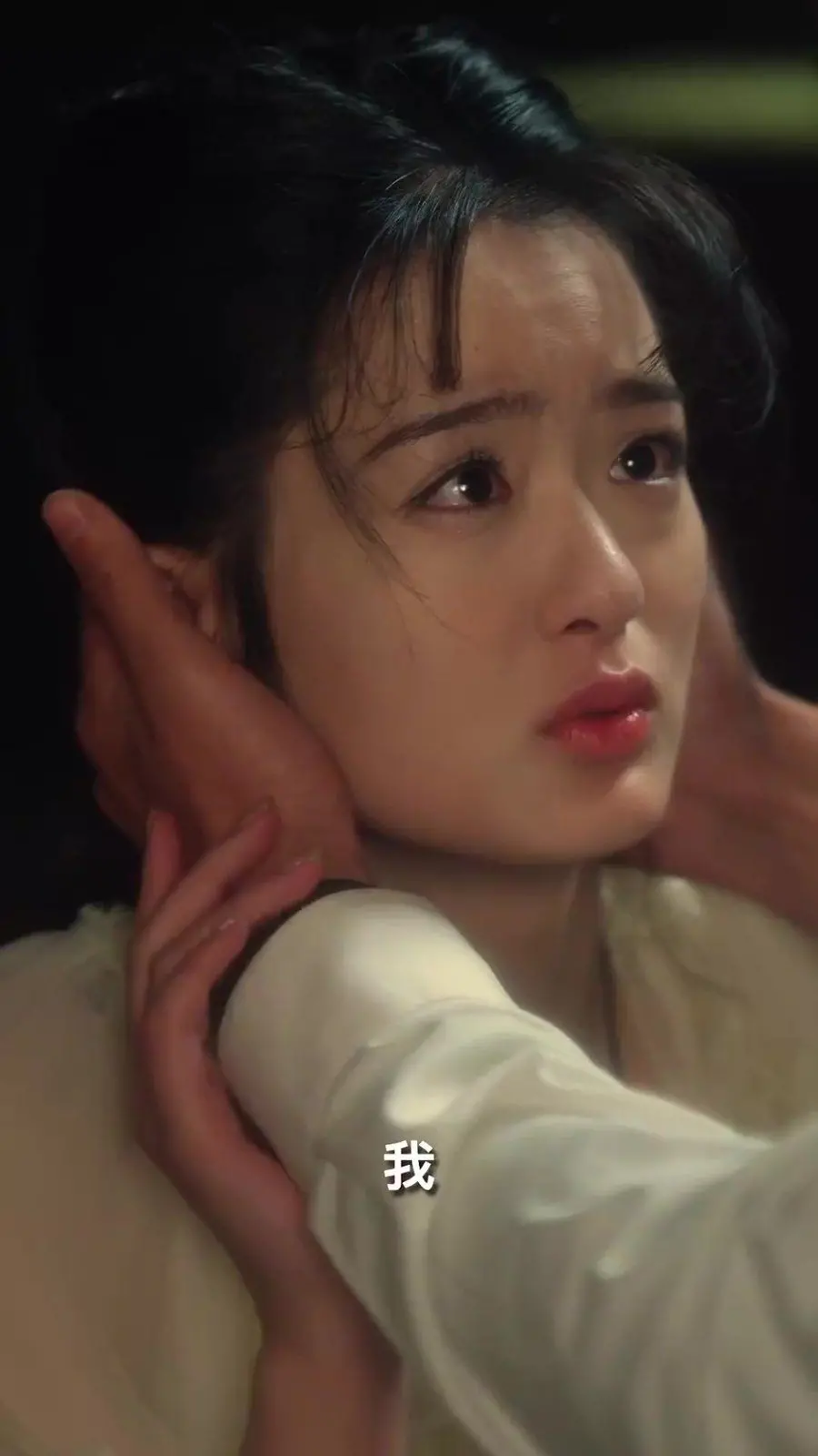 家庭情感的温暖战场：《司令府就是我的家》中的亲情与历史